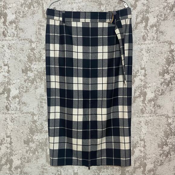 Max Mara Virgin Wool Check Belted Midi Skirt with Zip Detail in Black/White - Picture 2 of 5